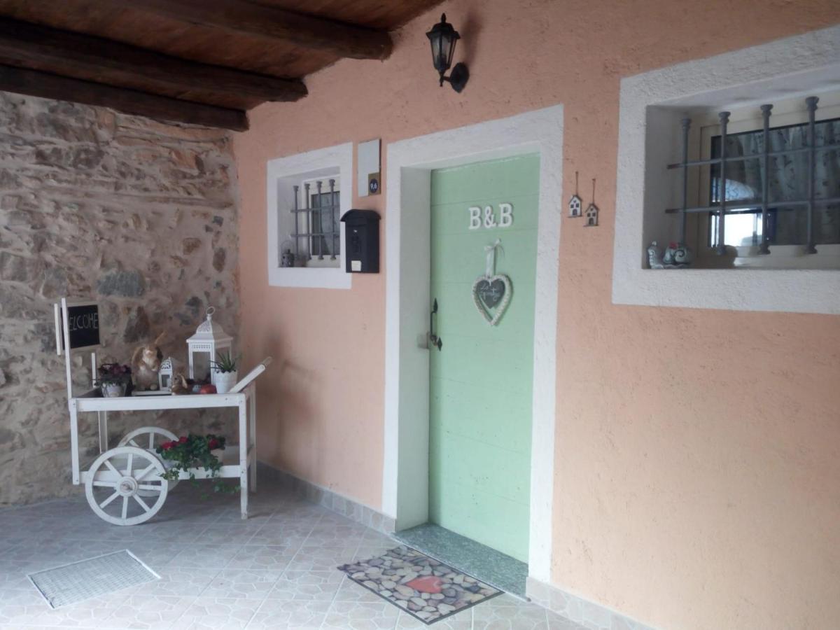 Lo Sporting bed&breakfast Nasino Exterior foto